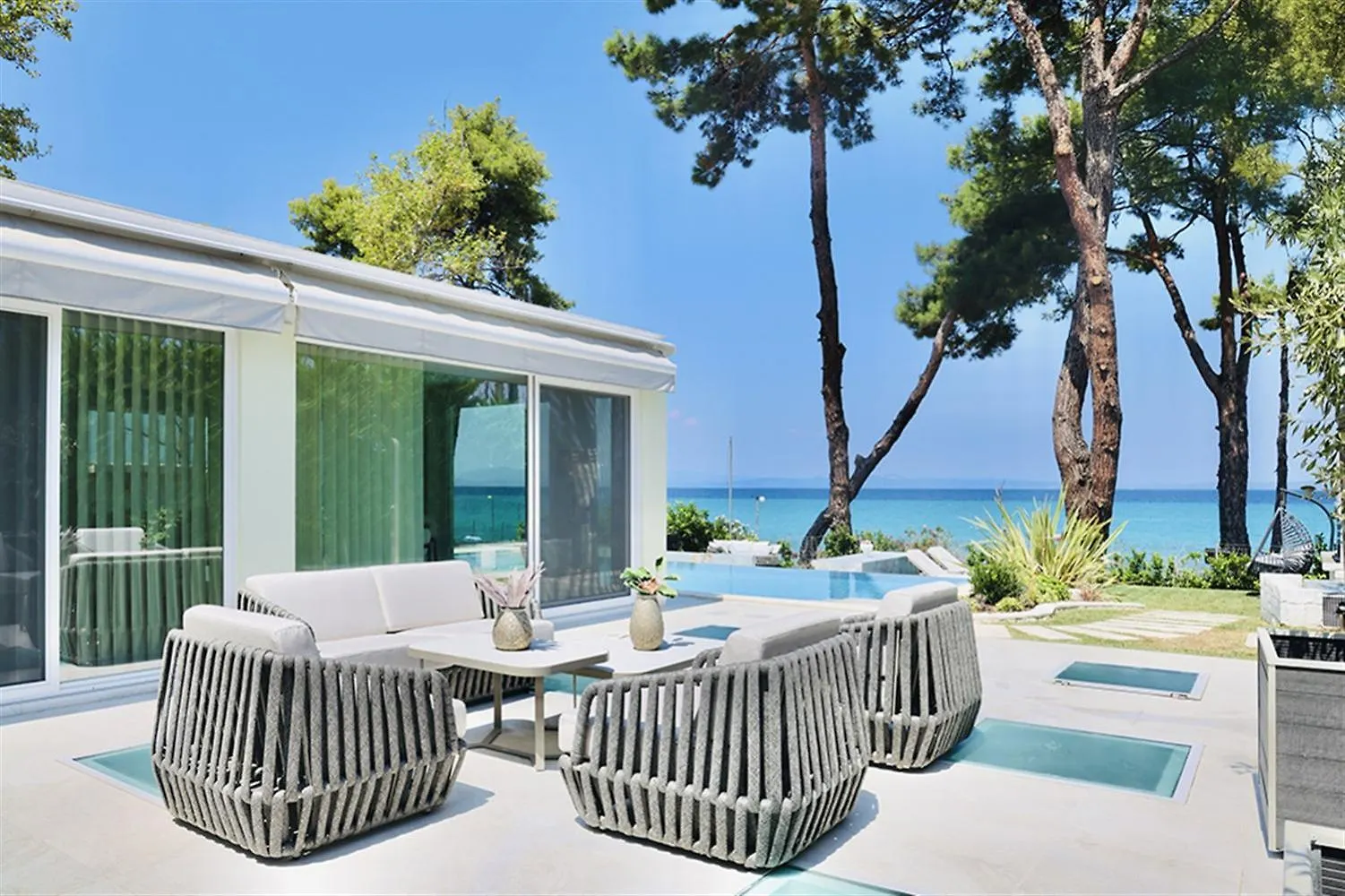 Meltemi Pool Villa Hanioti 10 Guests 4 Bedrooms 0*,