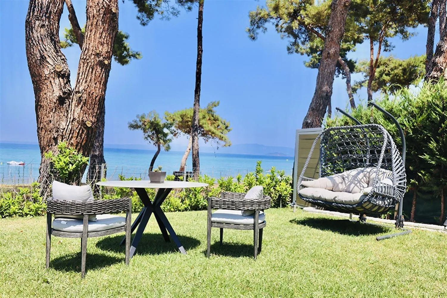 Meltemi Pool Villa Hanioti 10 Guests 4 Bedrooms